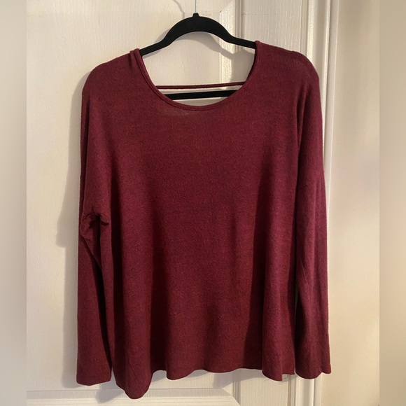 Open Back Knotted Burgundy Sweater - Picture 2 of 6